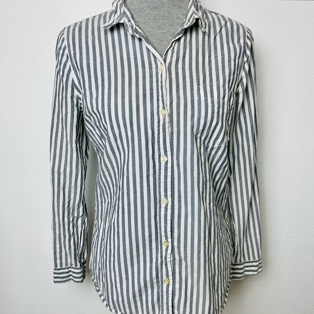 Old Navy Grey & White Striped Button Down Shirt Work Career